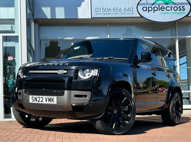 Land Rover Defender 3.0 D300 Mhev X-dynamic Black