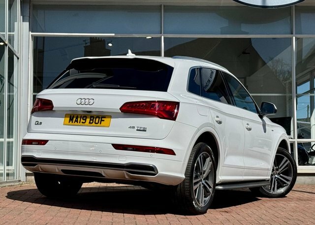 Audi Q5 2.0 Tfsi 45 S MA19BOF White #5