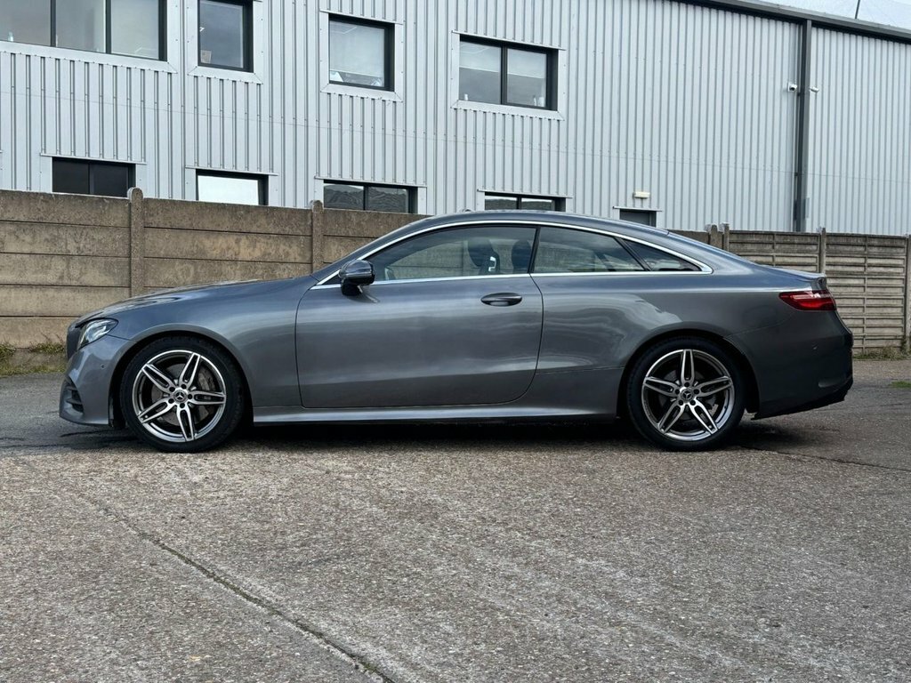 Mercedes-Benz E Class 2L Amg Line Grey #5