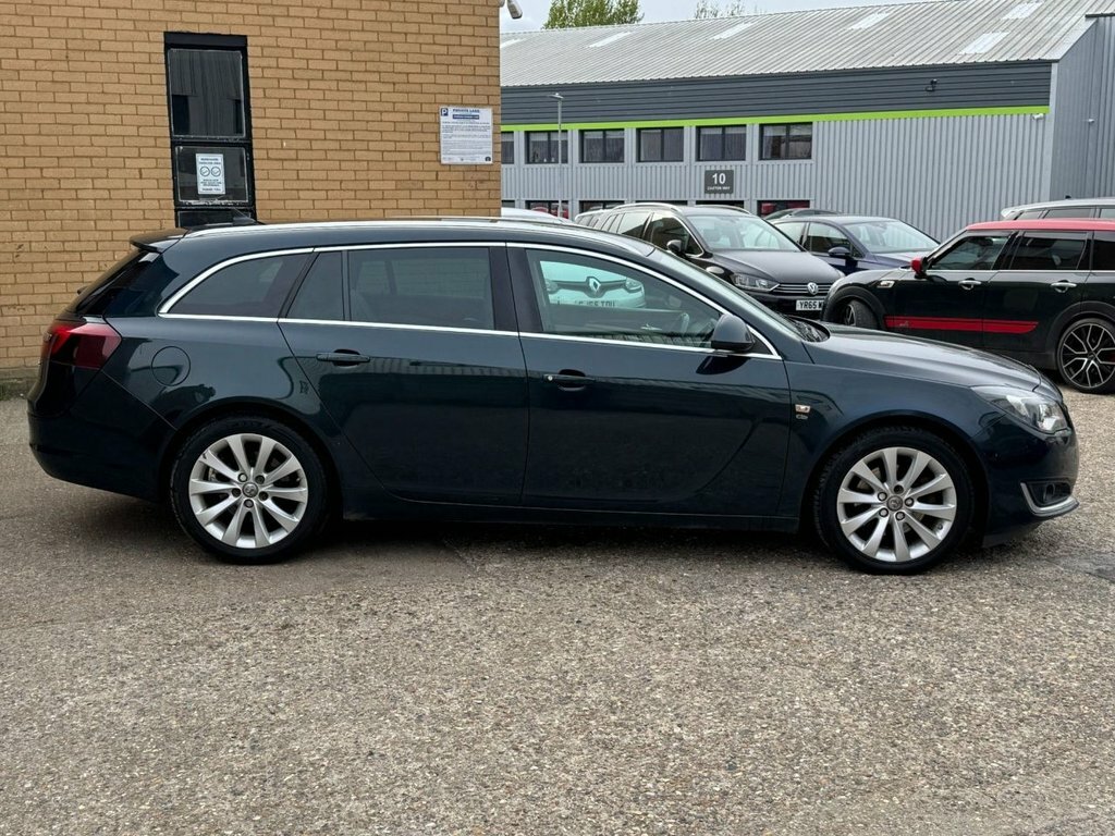 Vauxhall Insignia 2L Elite Nav CY14FSZ Green #2