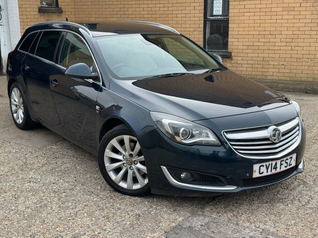 Vauxhall Insignia 2L Elite Nav Green