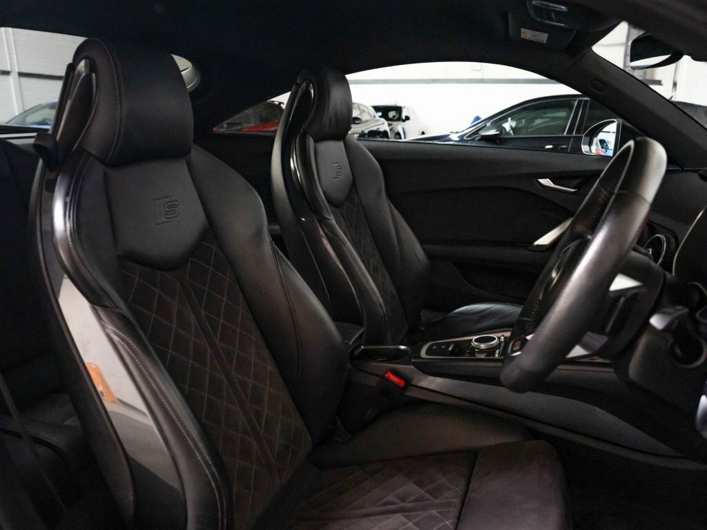 Audi TT 2L Black Edition ET19MVL Black #5