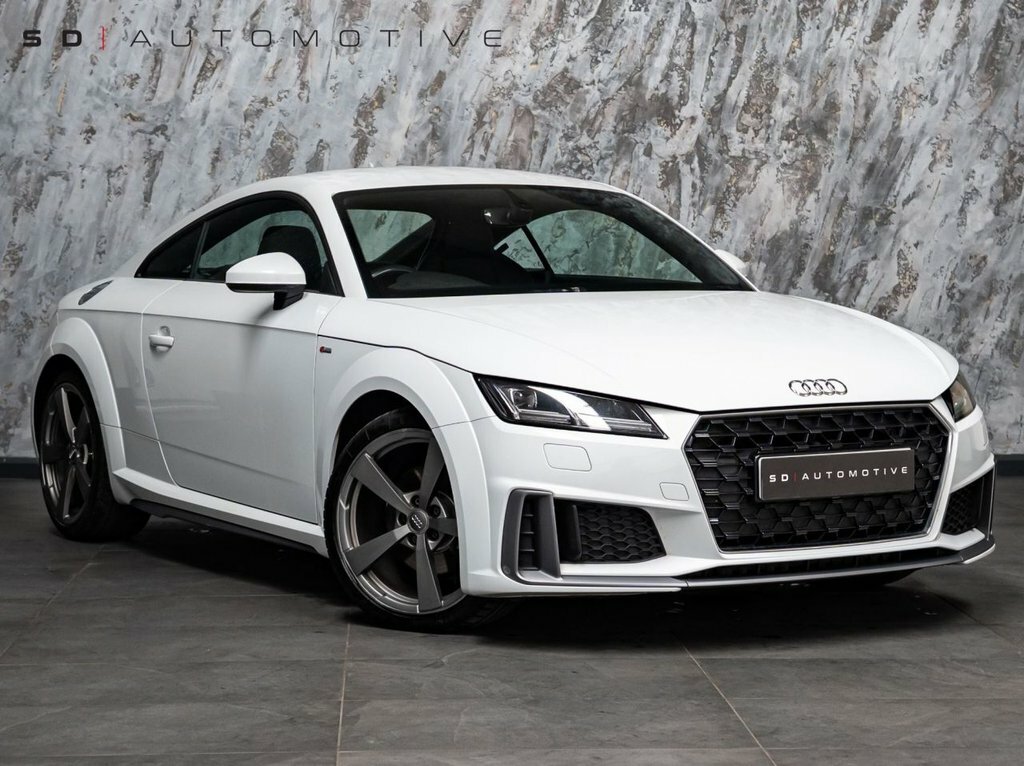Audi TT 2L S Line White