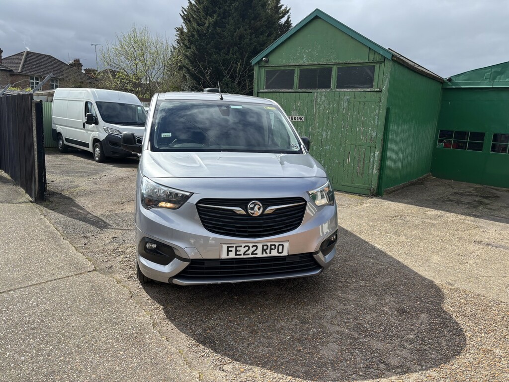 Vauxhall Combo 1.5 Turbo D 2300 Sportive 2022 Grey