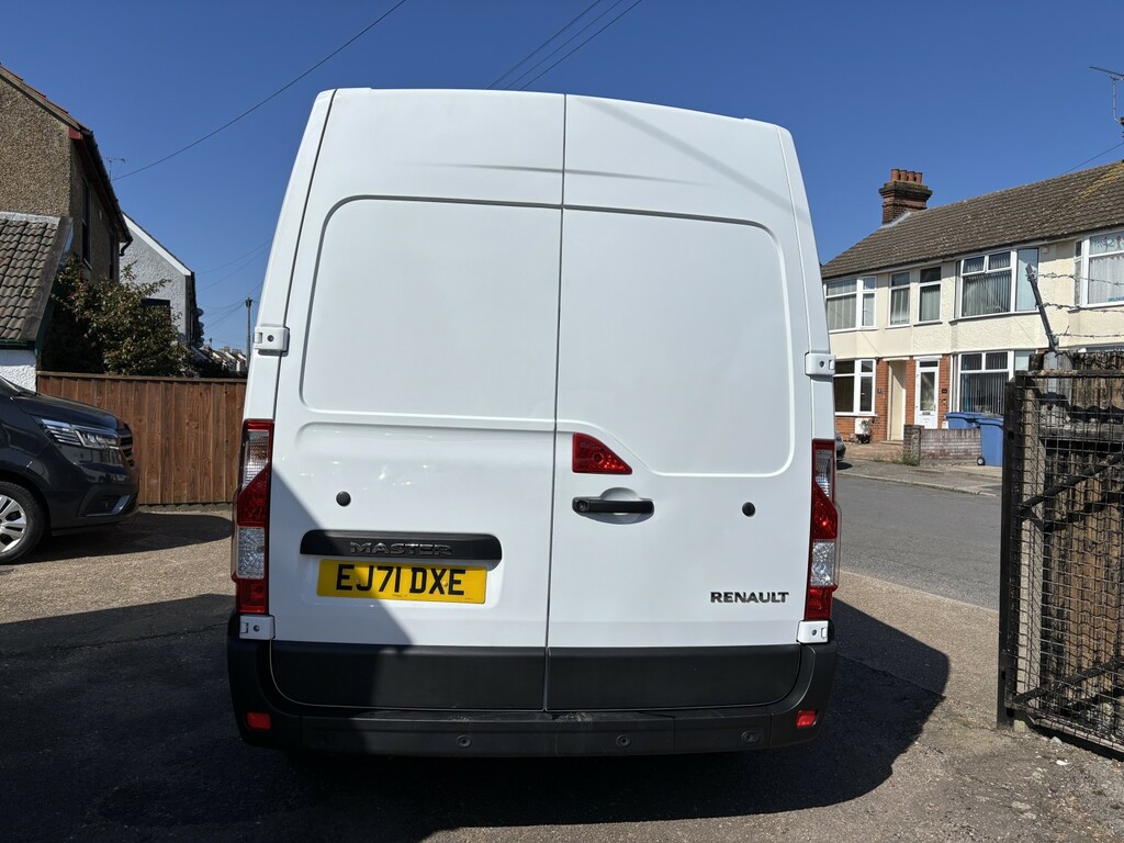 Renault Master 2.3 Fwd Mm35 Dci 135 Business My19 2021 White #5