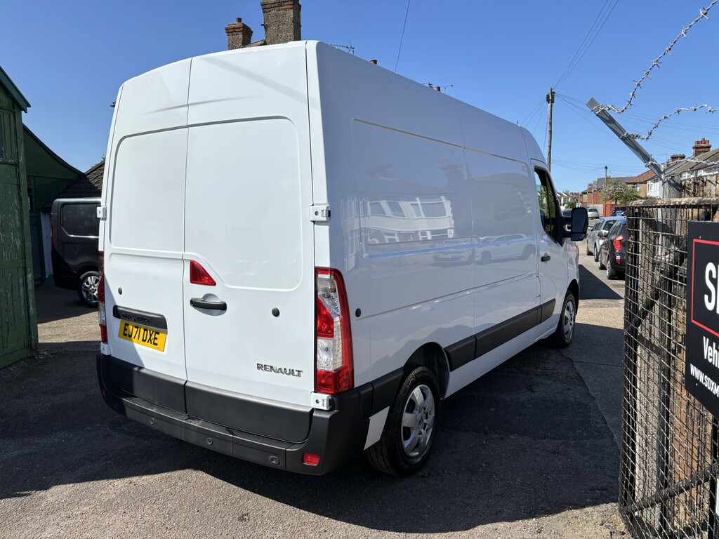 Renault Master 2.3 Fwd Mm35 Dci 135 Business My19 2021 White #6