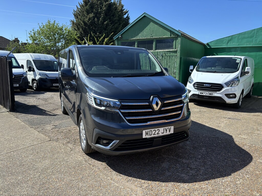 Renault Trafic 2.0 Sl28 Blue Dci 130 Sport Panel Van My22 2022 MD22JYV Grey #2