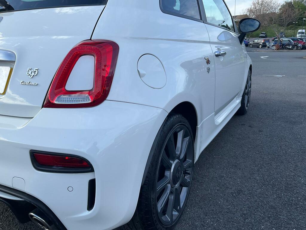 Fiat  Swift Escape 612 White #8