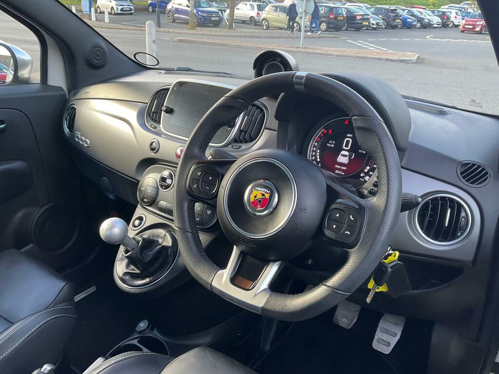 Fiat  Swift Escape 612 White #27