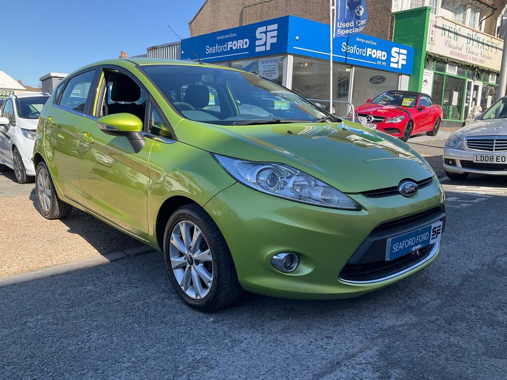 Ford Fiesta 1.4 Zetec Hatchback 154 Gkm Green