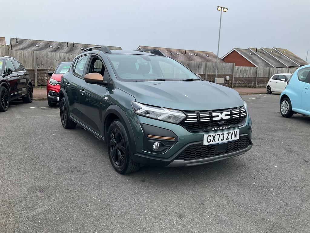 Dacia Sandero Stepway 1.0 Tce Extreme Hatchback Euro 6 Green
