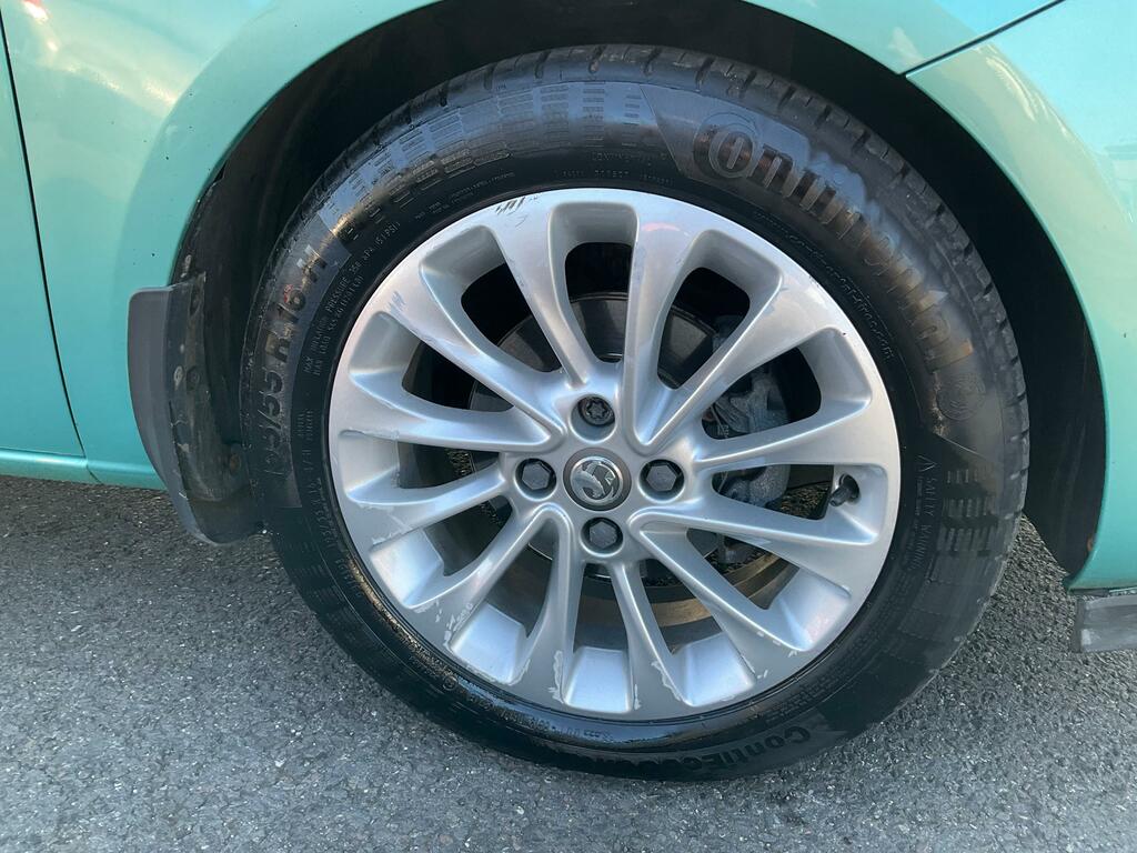 Vauxhall Corsa 1.4I Se Hatchback Euro 6 90 Ps Green #4
