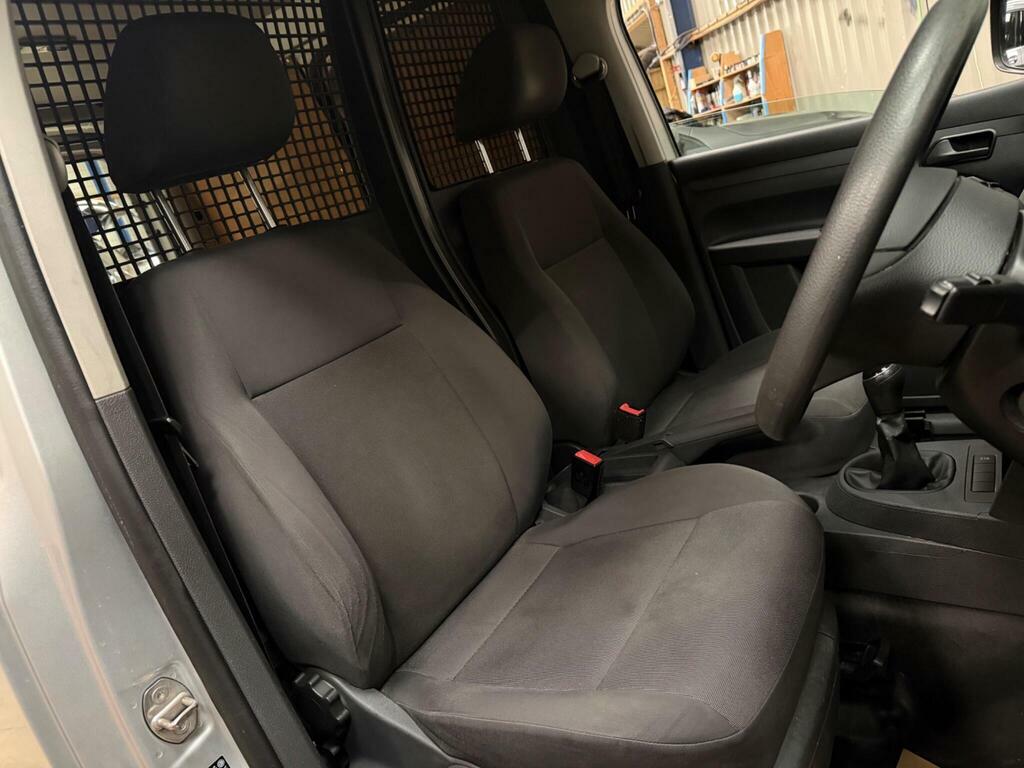 Volkswagen Caddy 1.6 Tdi C20 Trendline L1 H1 OE14UZV Silver #2