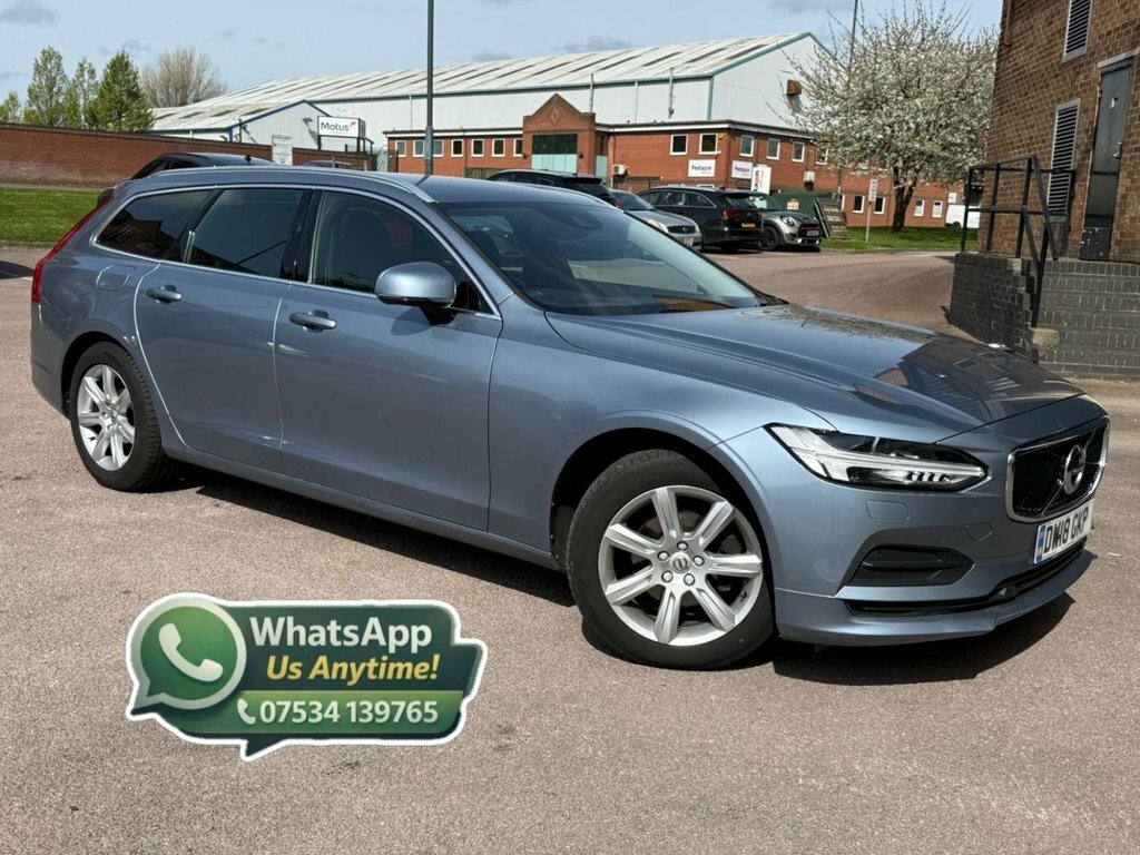 Volvo V90 2L Momentum Blue