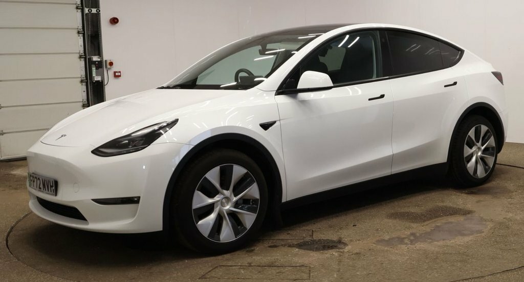 Tesla Model Y Suv FP72MVH White #2