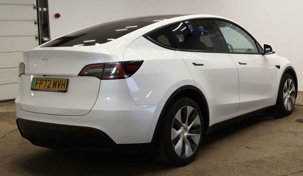 Tesla Model Y Suv FP72MVH White #3