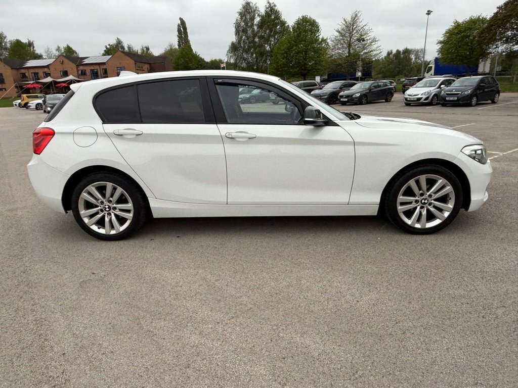 BMW 1 Series 1.5L Sport RY68ATE White #4