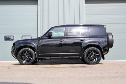 Land Rover Defender 110 2022 72 Hard YS72HKL Black #5