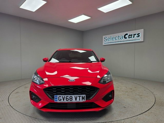 Ford Focus 1.0T Ecoboost St-line Hatchback GV68VTM Red #3