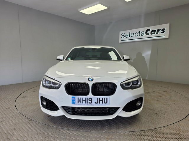 BMW 1 Series 1.5 118I Gpf M Sport Shadow Edition Hatchback NH19JHO White #3
