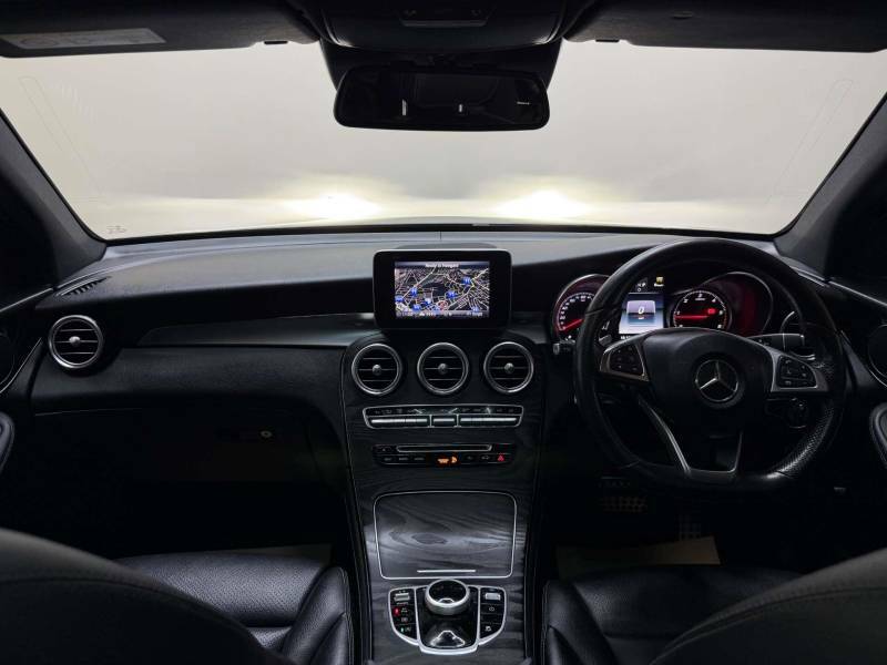 Mercedes-Benz GLC Class 2.1 Glc 220 D 4Matic Amg Line Premium 4Wd MJ67ZDL Black #3