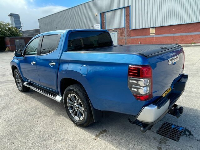 Mitsubishi L200 Di-d Dc Barbarian Pickup SO70CFZ Blue #4
