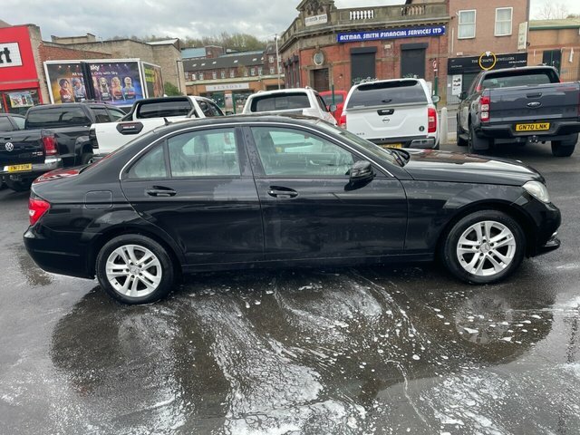 Mercedes-Benz C Class C200 Cdi Blueefficiency Executive FH12WMP Black #5