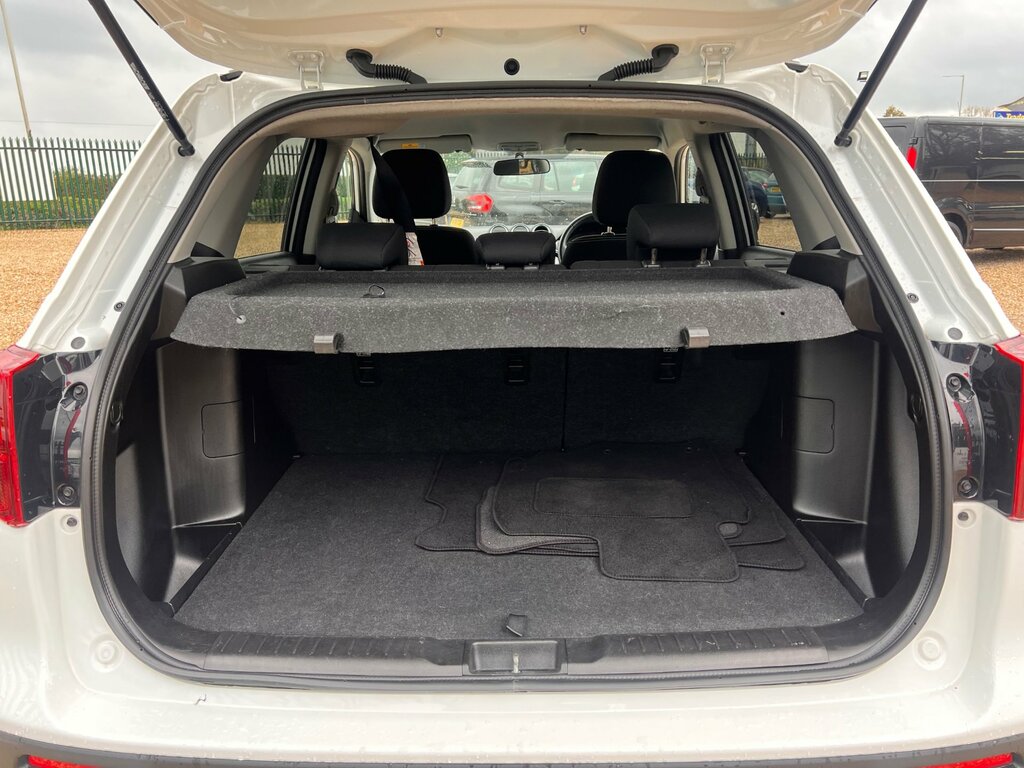 Suzuki Vitara 1.0 Boosterjet Sz-t Suv Euro 6 White #6