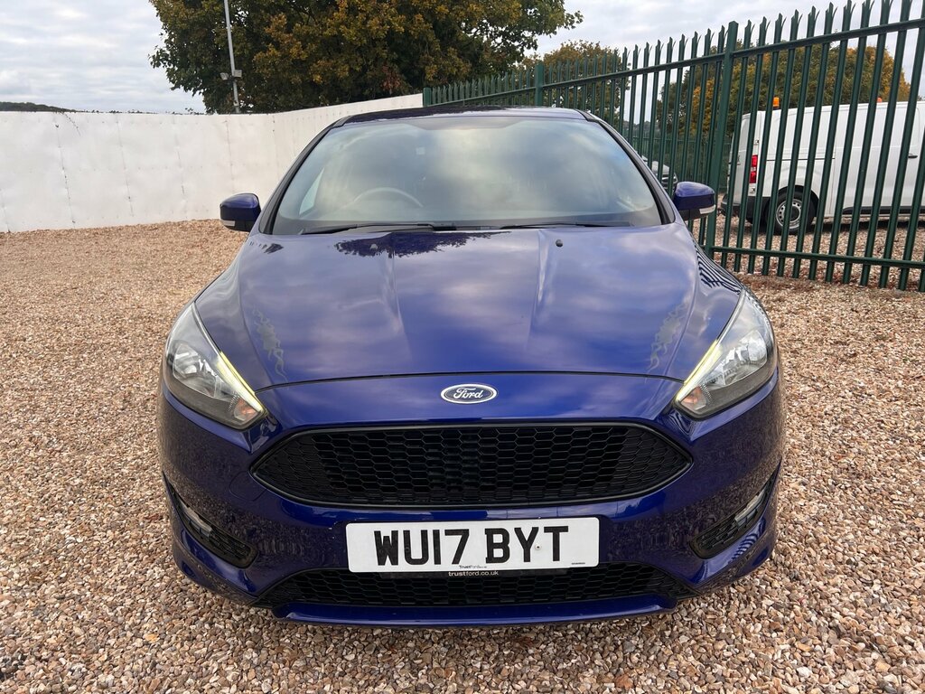 Ford Focus 1.0T Ecoboost St-line Hatchback WU17BYT Blue #2