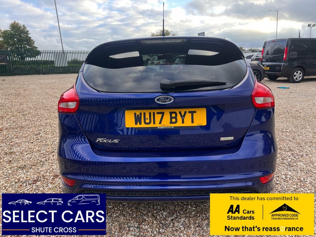 Ford Focus 1.0T Ecoboost St-line Hatchback WU17BYT Blue #6