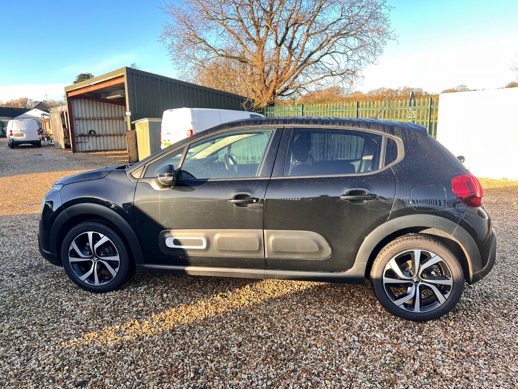 Citroen C3 1.5 Bluehdi Shine Plus Hatchback FV72ESN Black #3