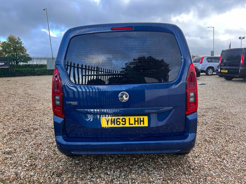 Vauxhall Combo Life 1.5 Turbo D Blueinjection Energy Mpv Ma YM69LHH Blue #6
