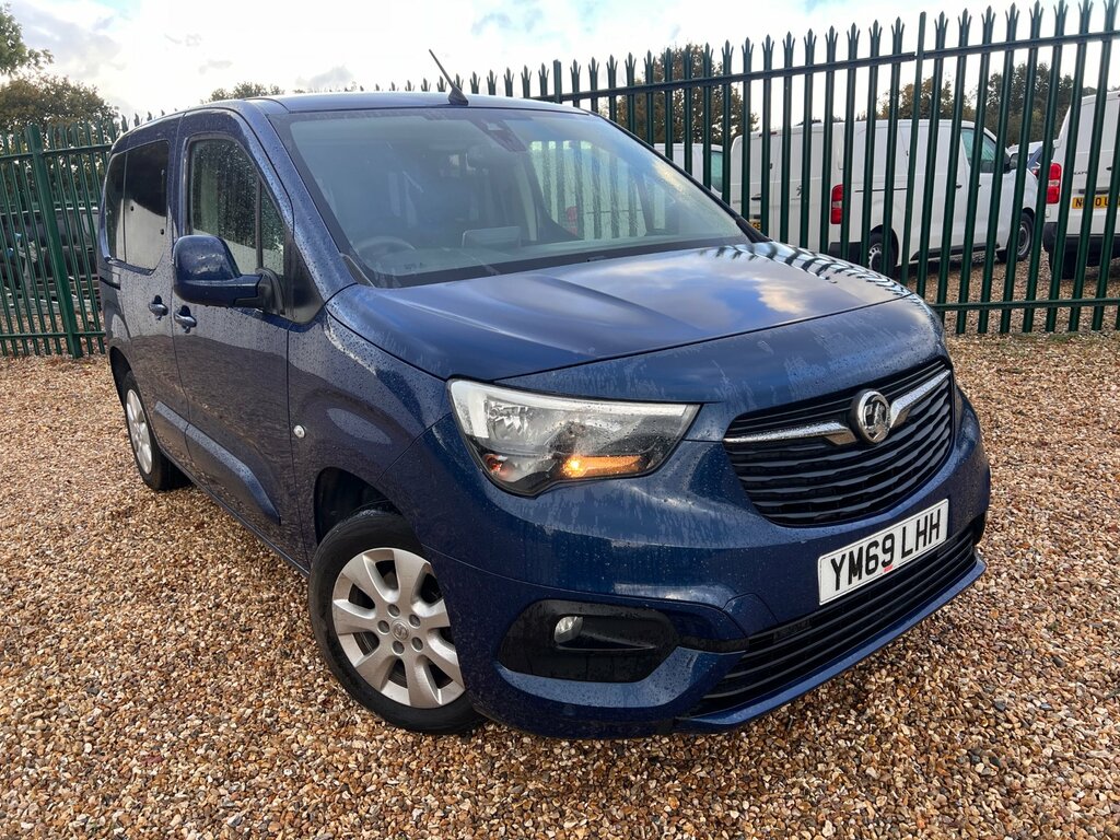 Vauxhall Combo Life 1.5 Turbo D Blueinjection Energy Mpv Ma Blue