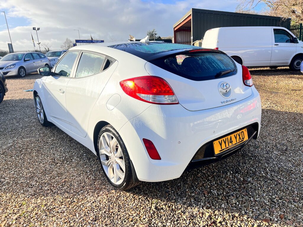 Hyundai Veloster 1.6 Gdi Se Hatchback Euro 5 140 White #5