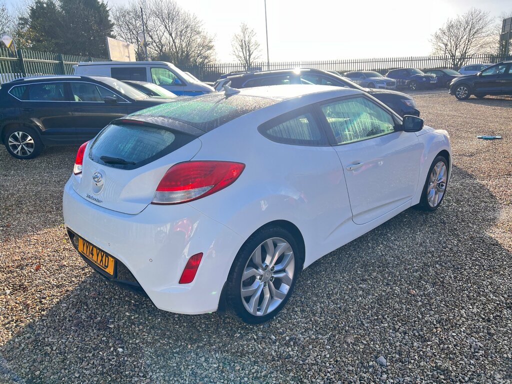 Hyundai Veloster Hatchback White #7