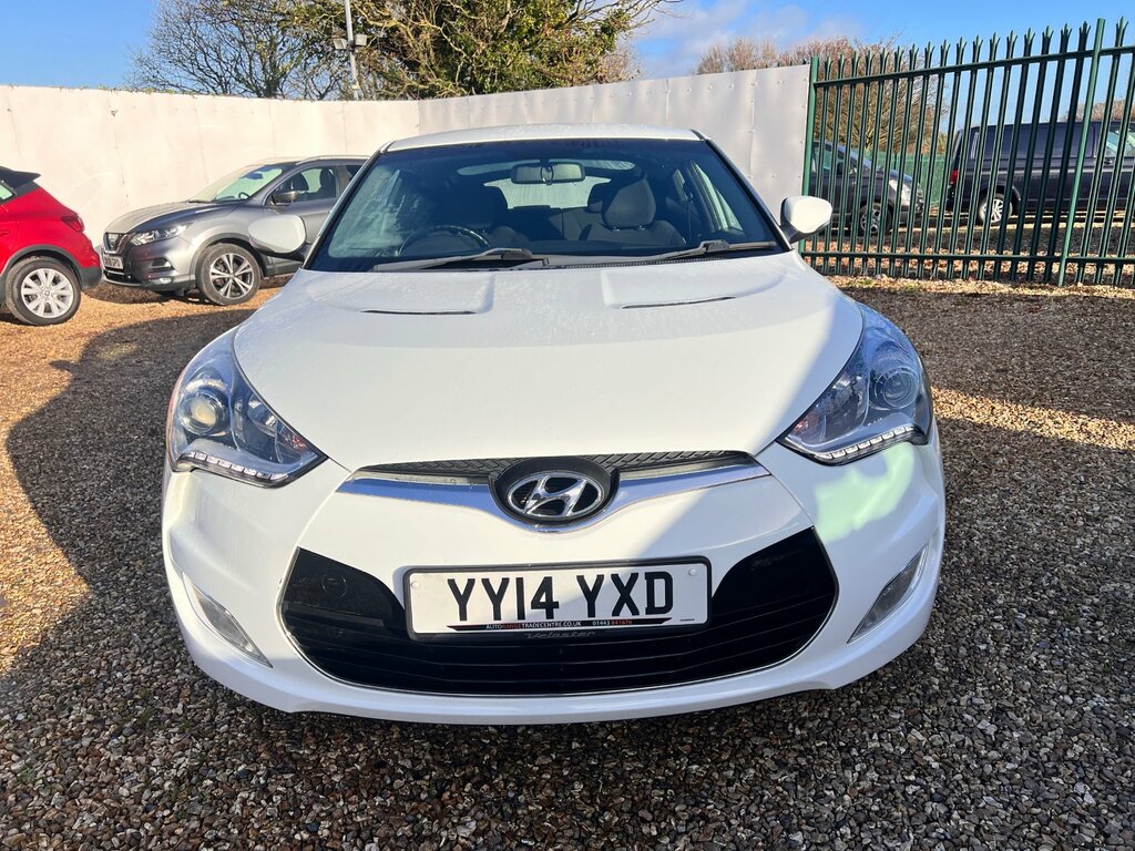 Hyundai Veloster 1.6 Gdi Se Hatchback Euro 5 140 White #2