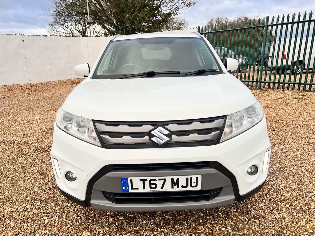 Suzuki Vitara 1.6 Sz4 Suv Euro 6 Ss 120 Ps LT67MJU White #2