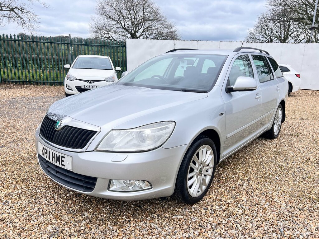 Skoda Octavia 1.8 Tsi Laurin Klement Estate Silver #4