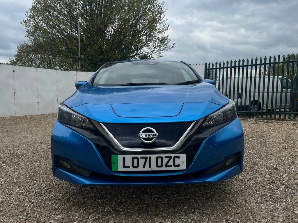 Nissan Leaf 40Kwh N-connecta Hatchback 150 LO71OZC Blue #3