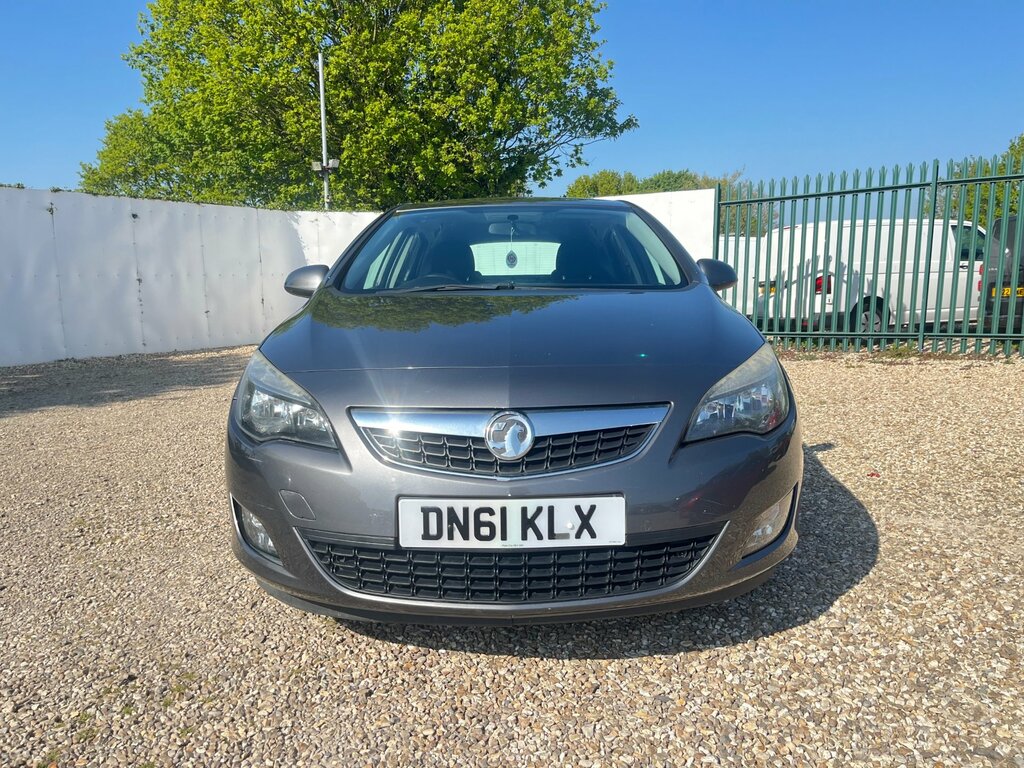 Vauxhall Astra 1.6 16V Sri Hatchback Euro 5 115 DN61KLX Grey #3