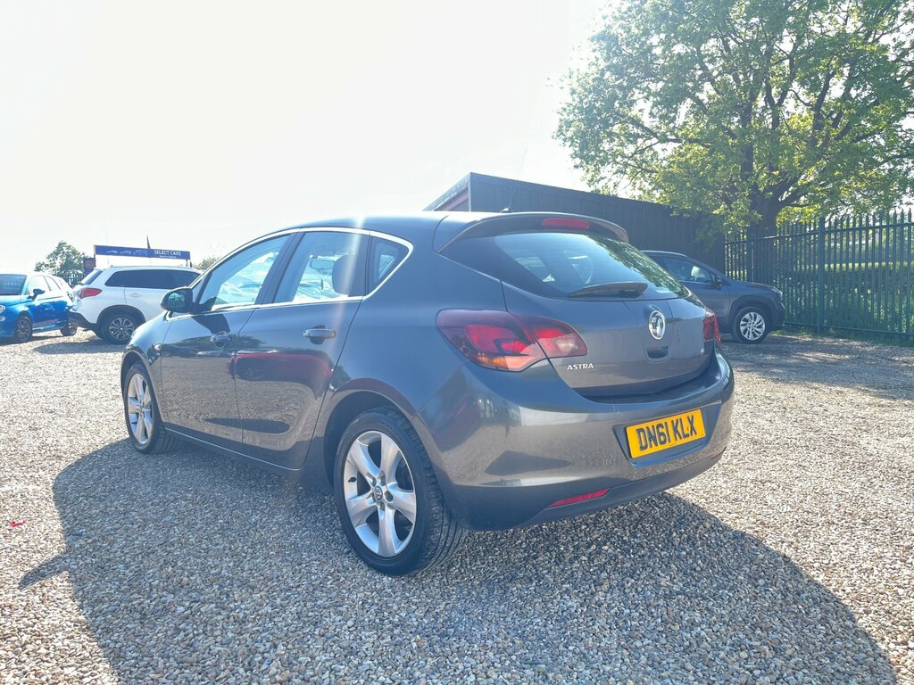Vauxhall Astra 1.6 16V Sri Hatchback Euro 5 115 DN61KLX Grey #6