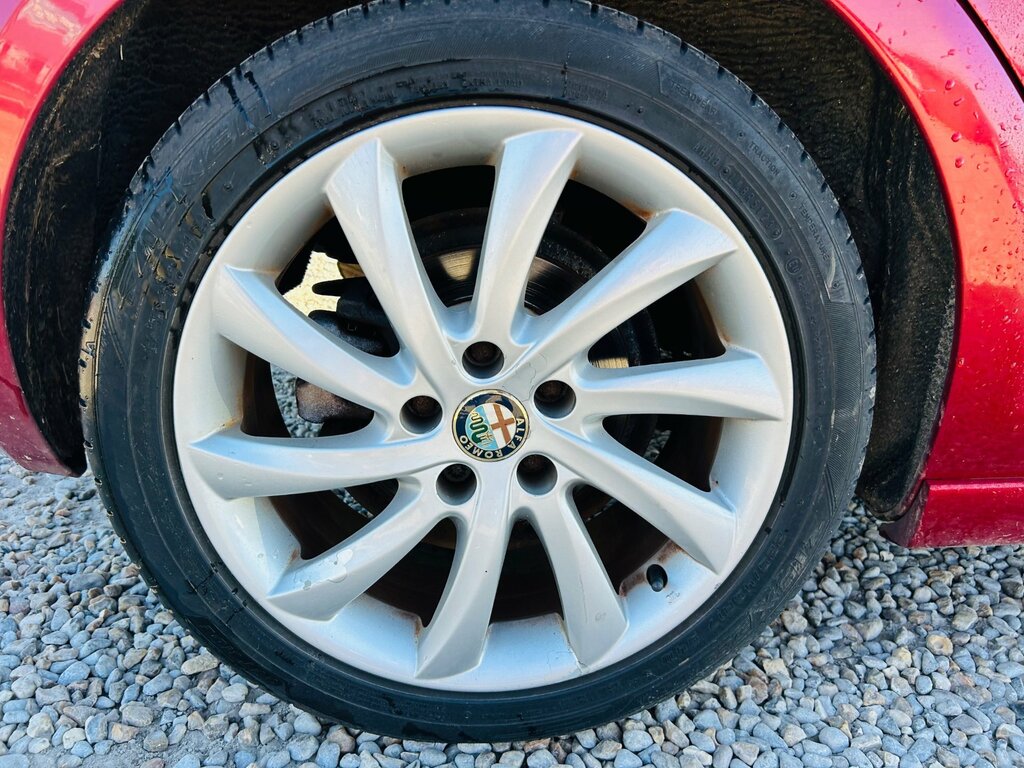 Alfa Romeo Giulietta 1.4 Tb Multiair Veloce Hatchback Red #2