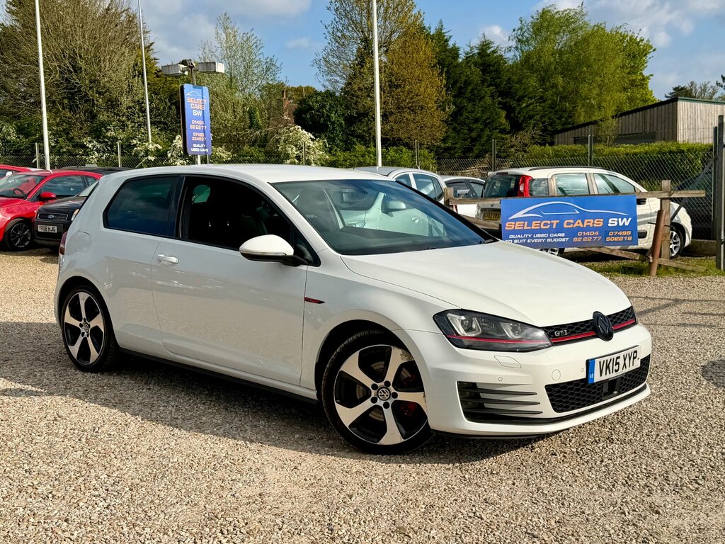 Volkswagen Golf 2.0 Tsi Bluemotion Tech Gti Launch Hatchback P White