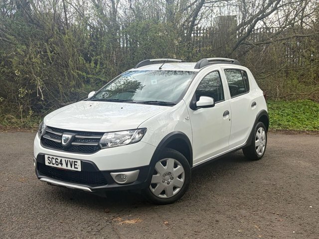 Dacia Sandero Stepway 2015 0.9 Tce Laureate Hatchback SC64VVE White #4