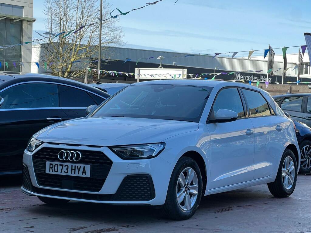 Audi A1 1.0 Tfsi 25 Technik Sportback Euro 6 Ss RO73HYA White #4