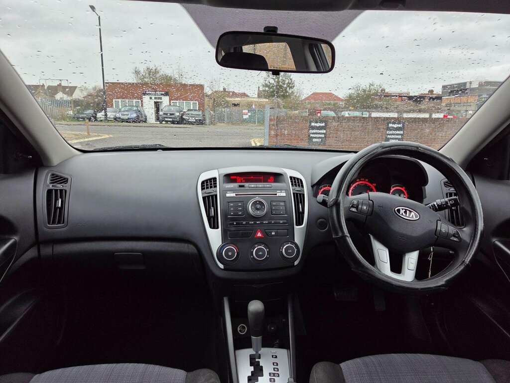 Kia Ceed 1.6 1 Euro 4 Black #4