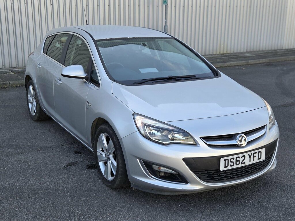 Vauxhall Astra 1.6 16V Sri Euro 5 DS62YFD Silver #3