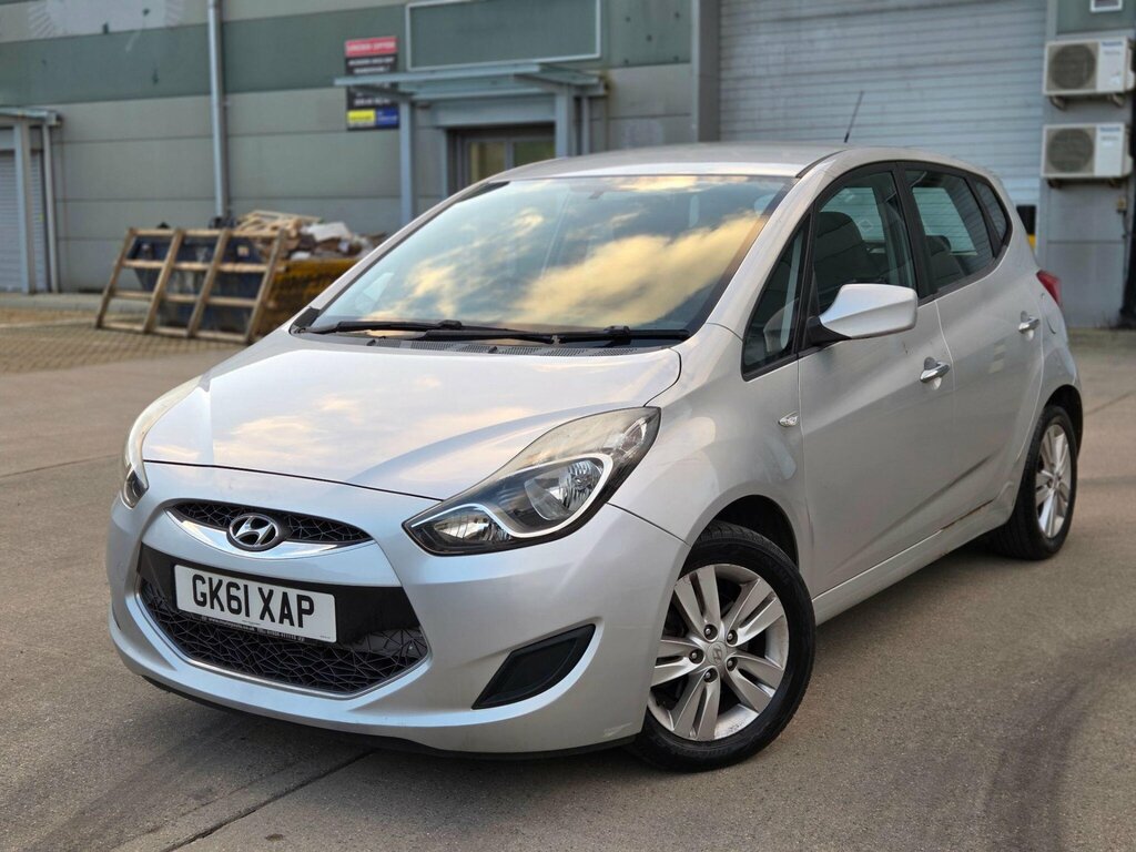 Hyundai Ix20 1.6 Active Euro 5 Silver #2