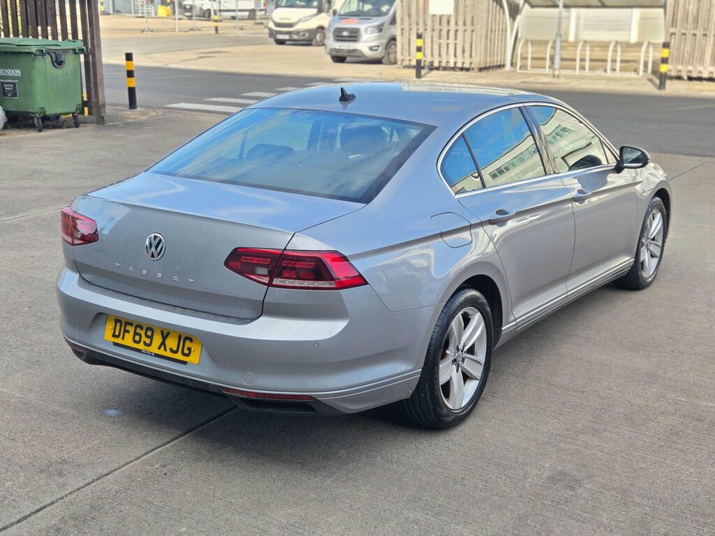 Volkswagen Passat 1.5 Tsi Evo Se Dsg Euro 6 Ss Silver #4