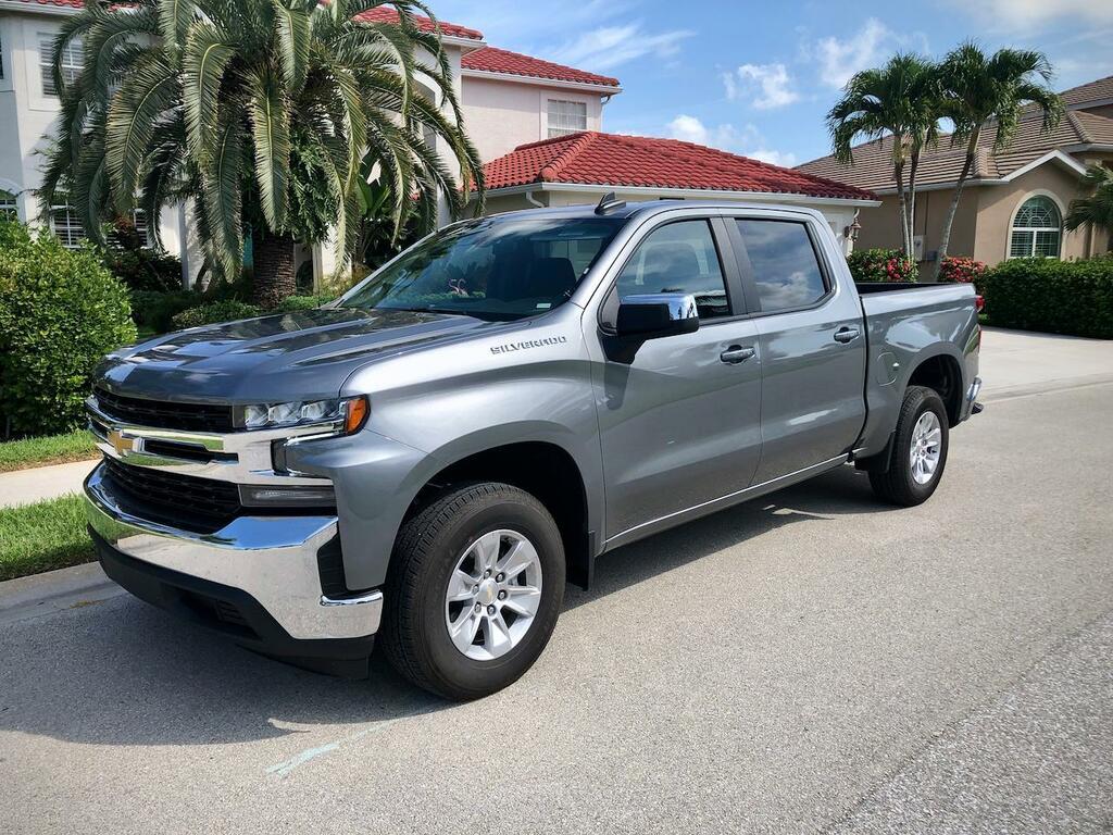 Chevrolet Silverado Pickup Grey